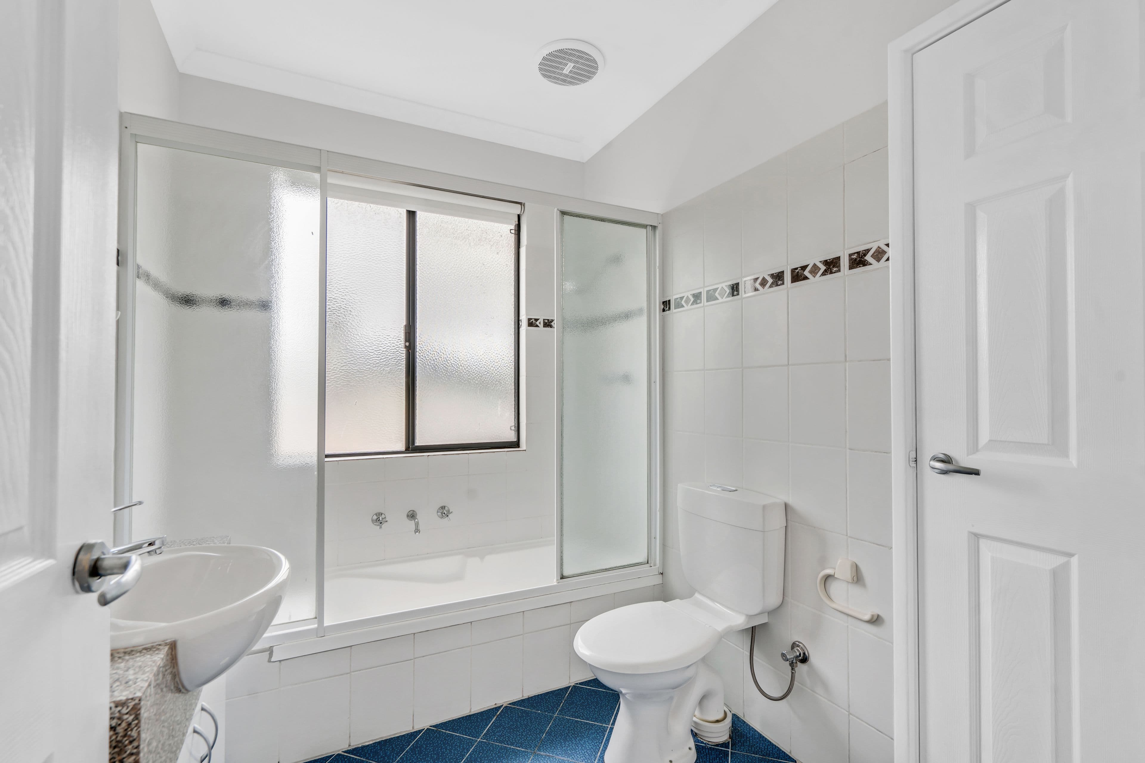 24 Davey Street, Mandurah WA 6210, Mandurah - Thumbnail 7
