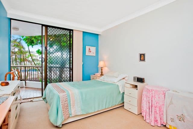 2 'Carrington Court' 3576 Main Beach Parade, MAIN BEACH QLD 4217, Main Beach - Thumbnail 7