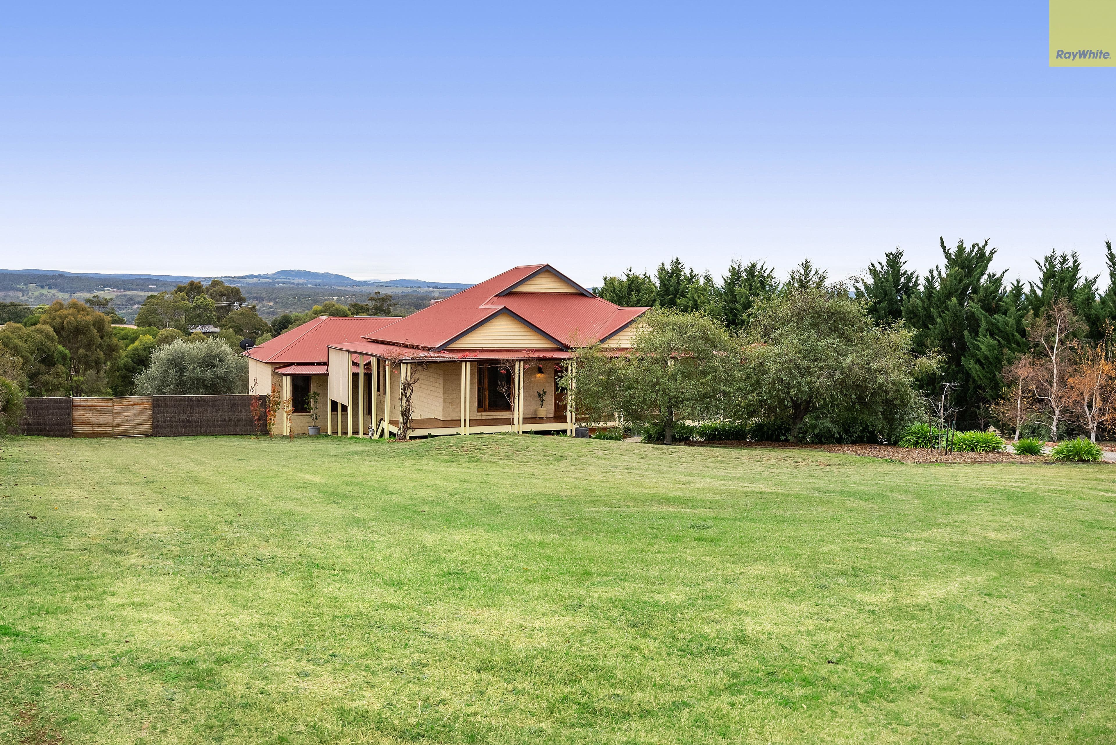 16 Manning Boulevard, Darley VIC 3340, Darley - Thumbnail 2
