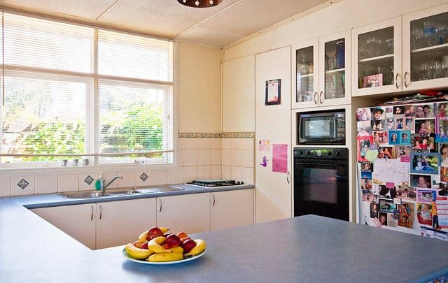 1 Callemondah Court, FERNTREE GULLY VIC 3156, Ferntree Gully - Thumbnail 2