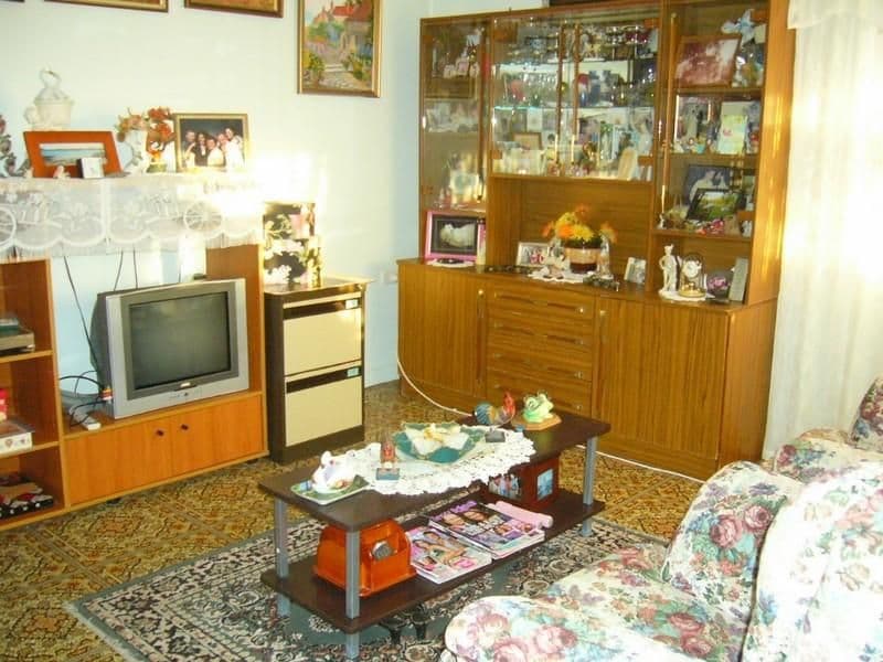 32 Bowen Terrace, THE RANGE QLD 4700, The Range - Thumbnail 2