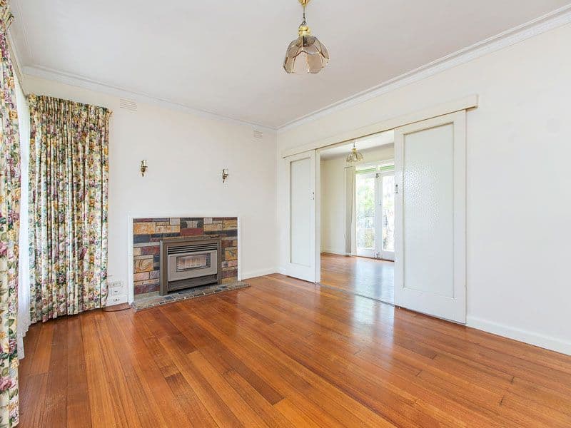 7 Walsh Avenue, Moorabbin VIC 3189, Moorabbin - Thumbnail 2