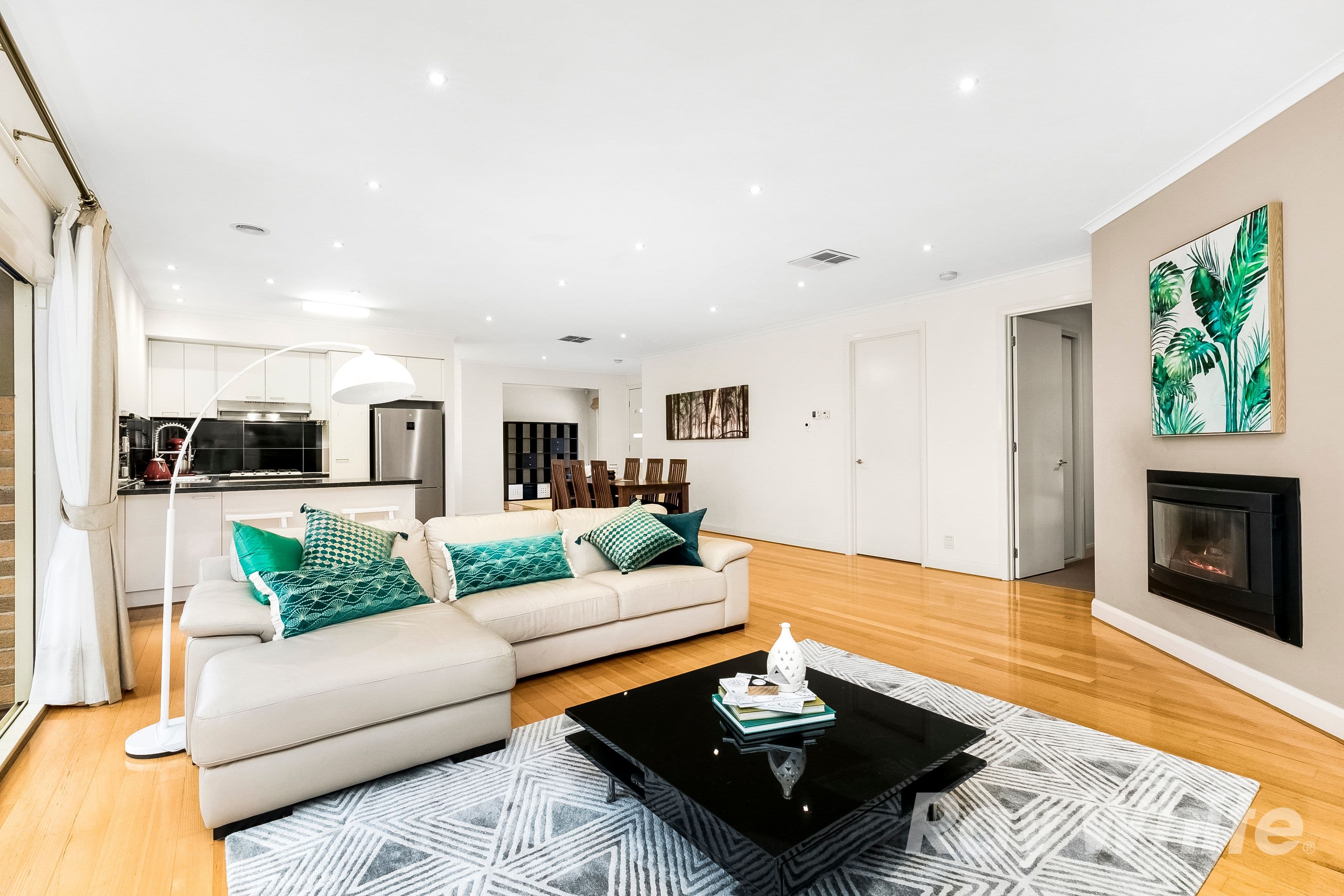 12 Tana Street MAROOCHYDORE QLD, Maroochydore - Thumbnail 2