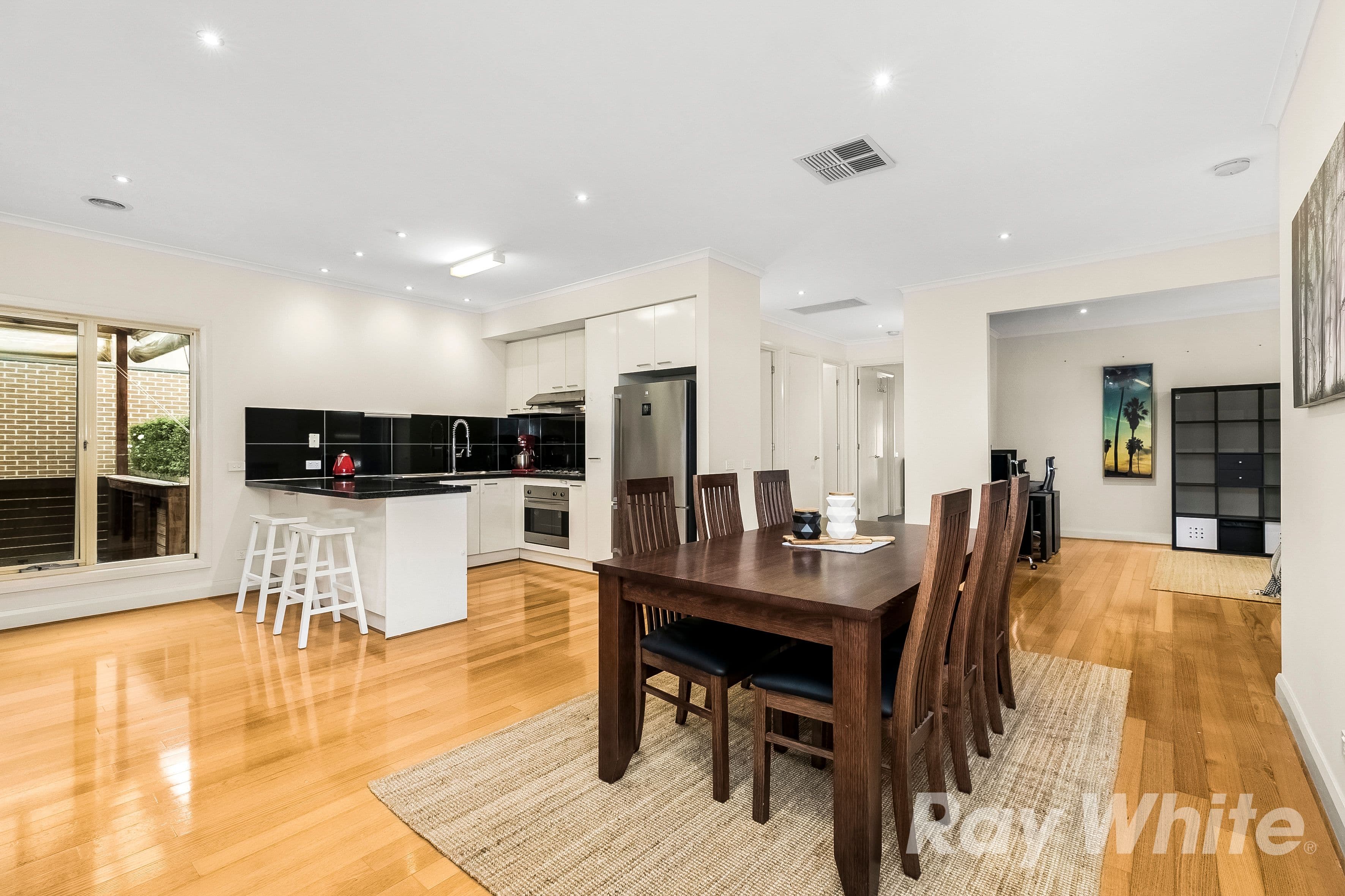 12 Tana Street MAROOCHYDORE QLD, Maroochydore - Thumbnail 4