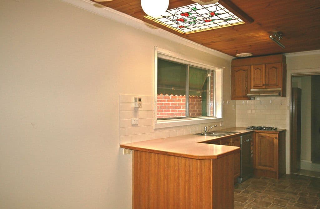 99 Alfrieda Street, ST ALBANS VIC 3021, St Albans - Thumbnail 3