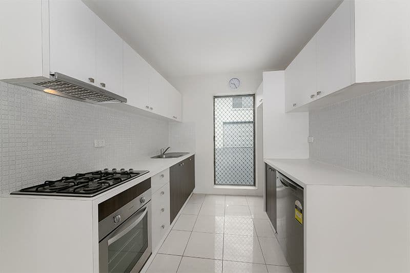 24 Lothian Street, Annerley QLD 4103, Annerley - Thumbnail 2