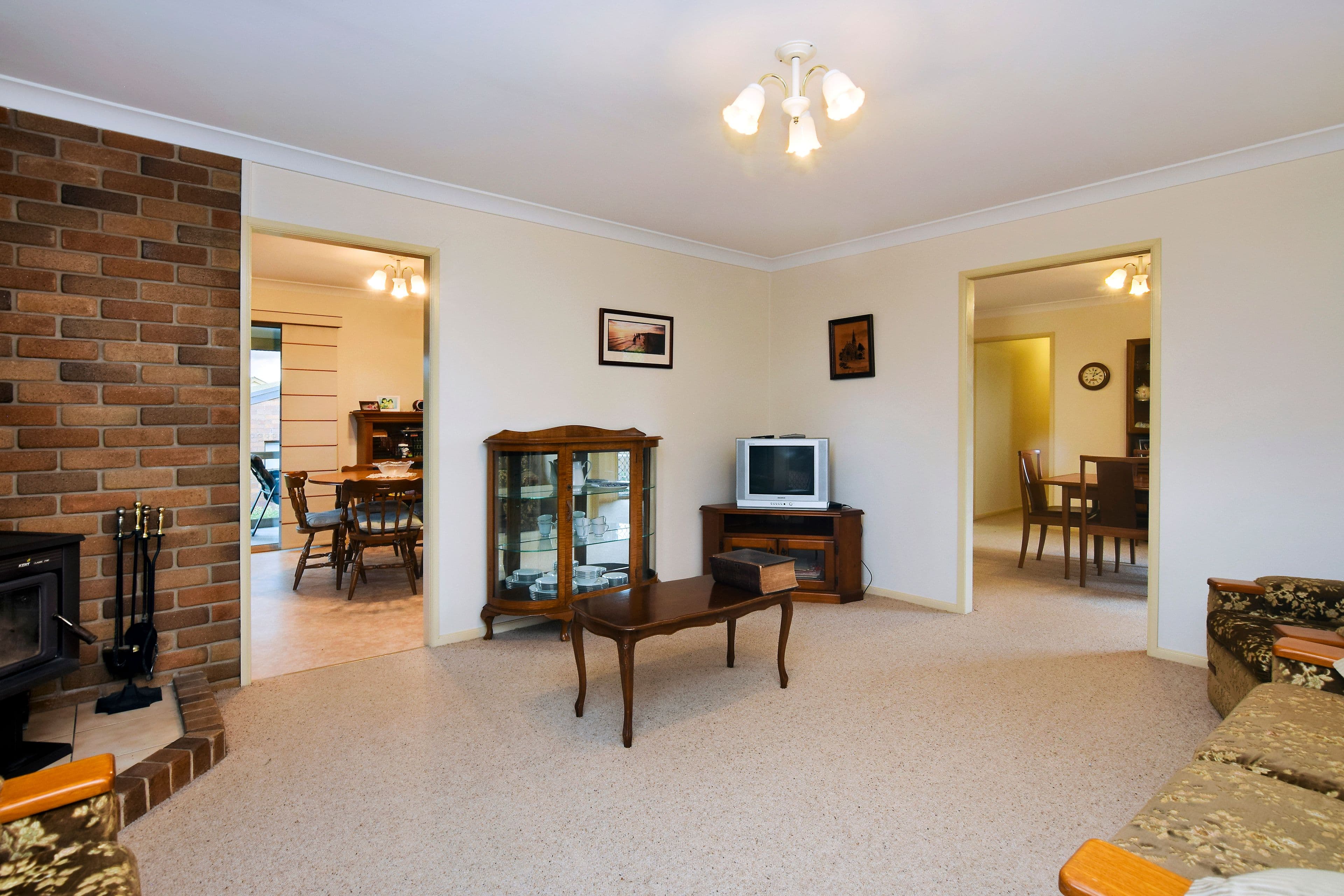 23 George Street, Tenterfield NSW 2372, Tenterfield - Thumbnail 2