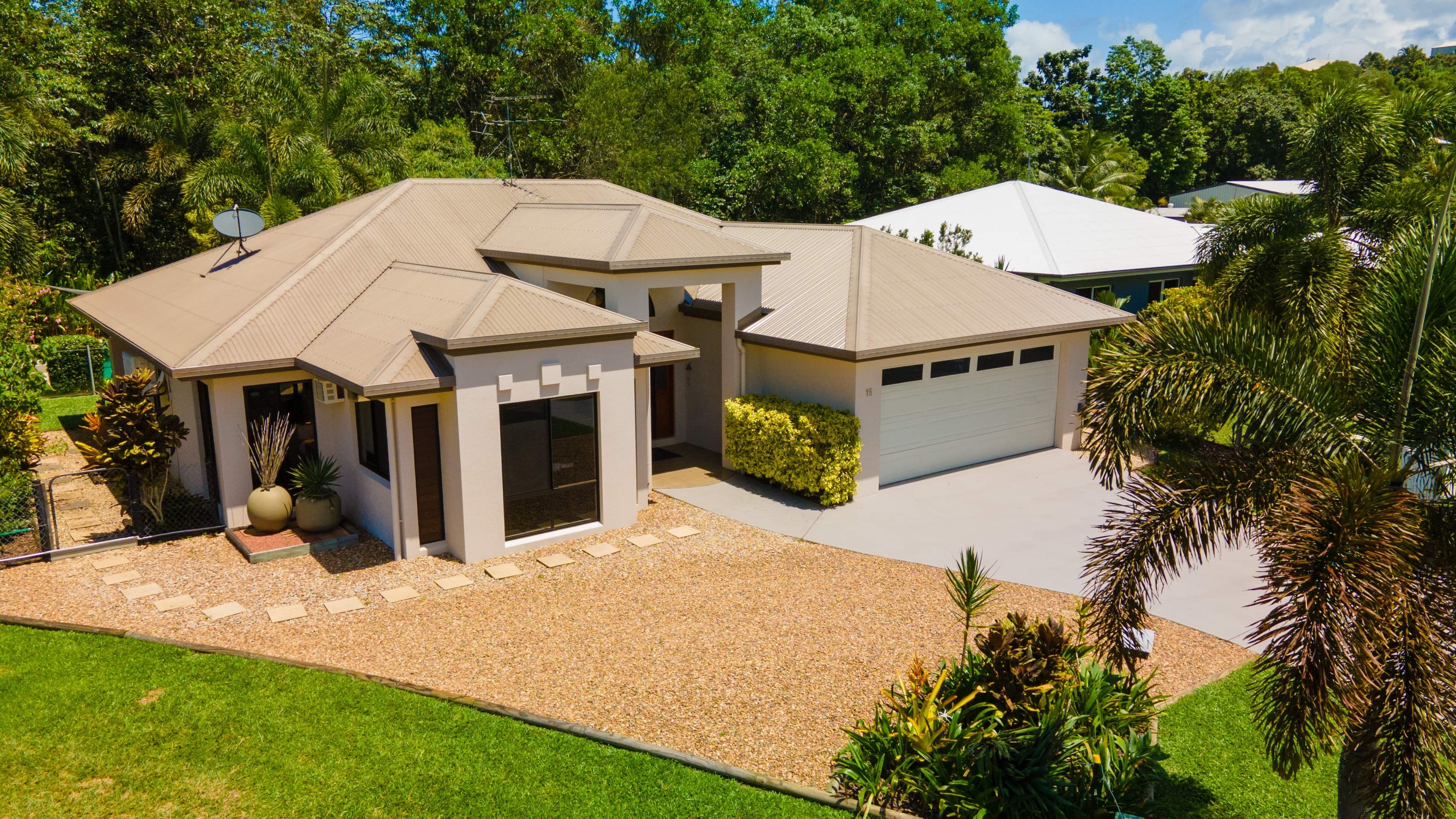 15 Spinnaker Street, SOUTH MISSION QLD 4852, South Mission Beach - Thumbnail 2