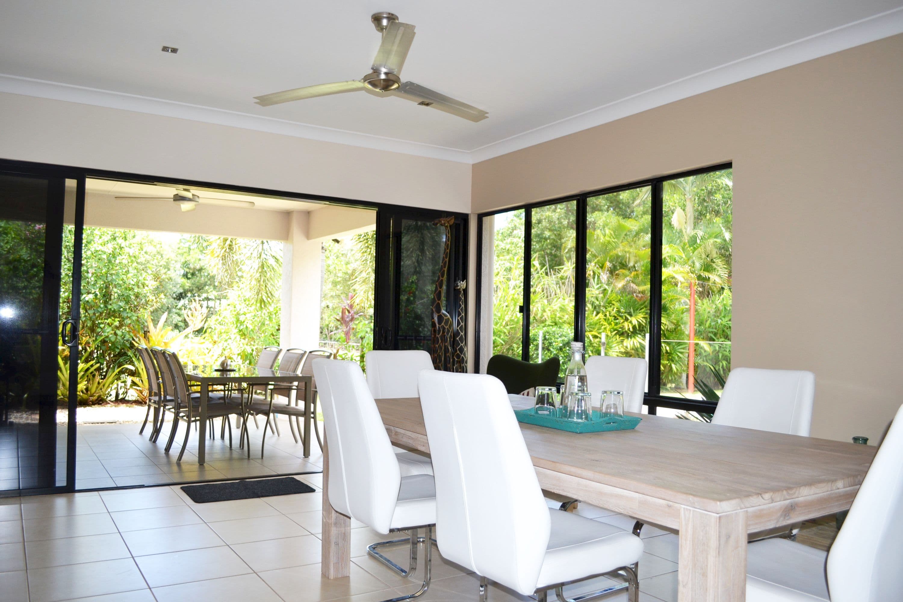 15 Spinnaker Street, SOUTH MISSION QLD 4852, South Mission Beach - Thumbnail 6