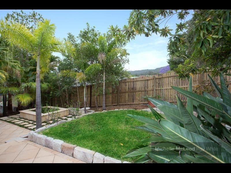 29 Tillbrook Street, Chapel Hill QLD 4069, Chapel Hill - Thumbnail 2