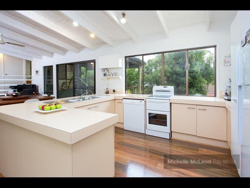 29 Tillbrook Street, Chapel Hill QLD 4069, Chapel Hill - Thumbnail 3