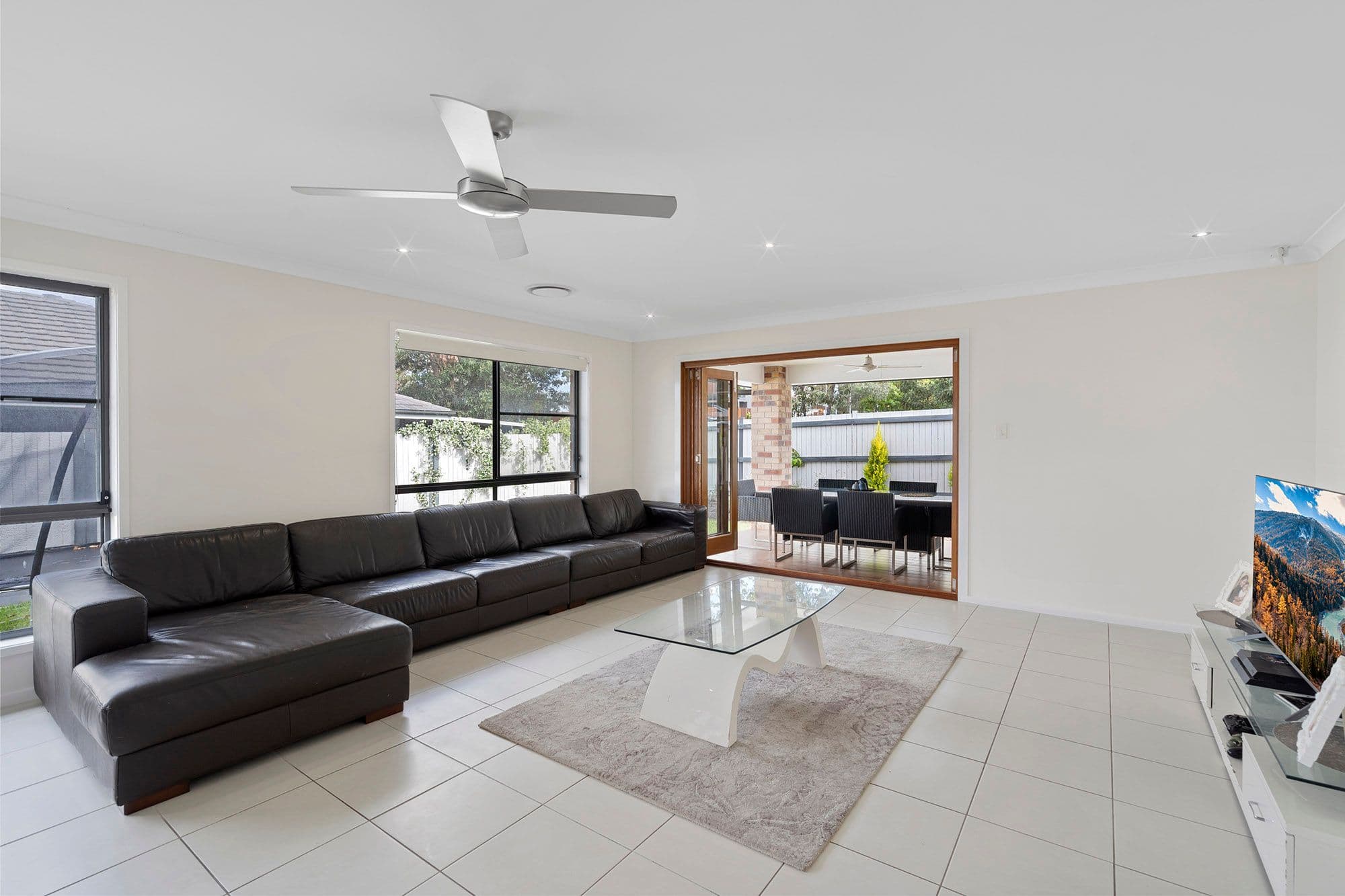 13 Travertine Avenue, Logan Reserve QLD 4133, Logan Reserve - Thumbnail 4
