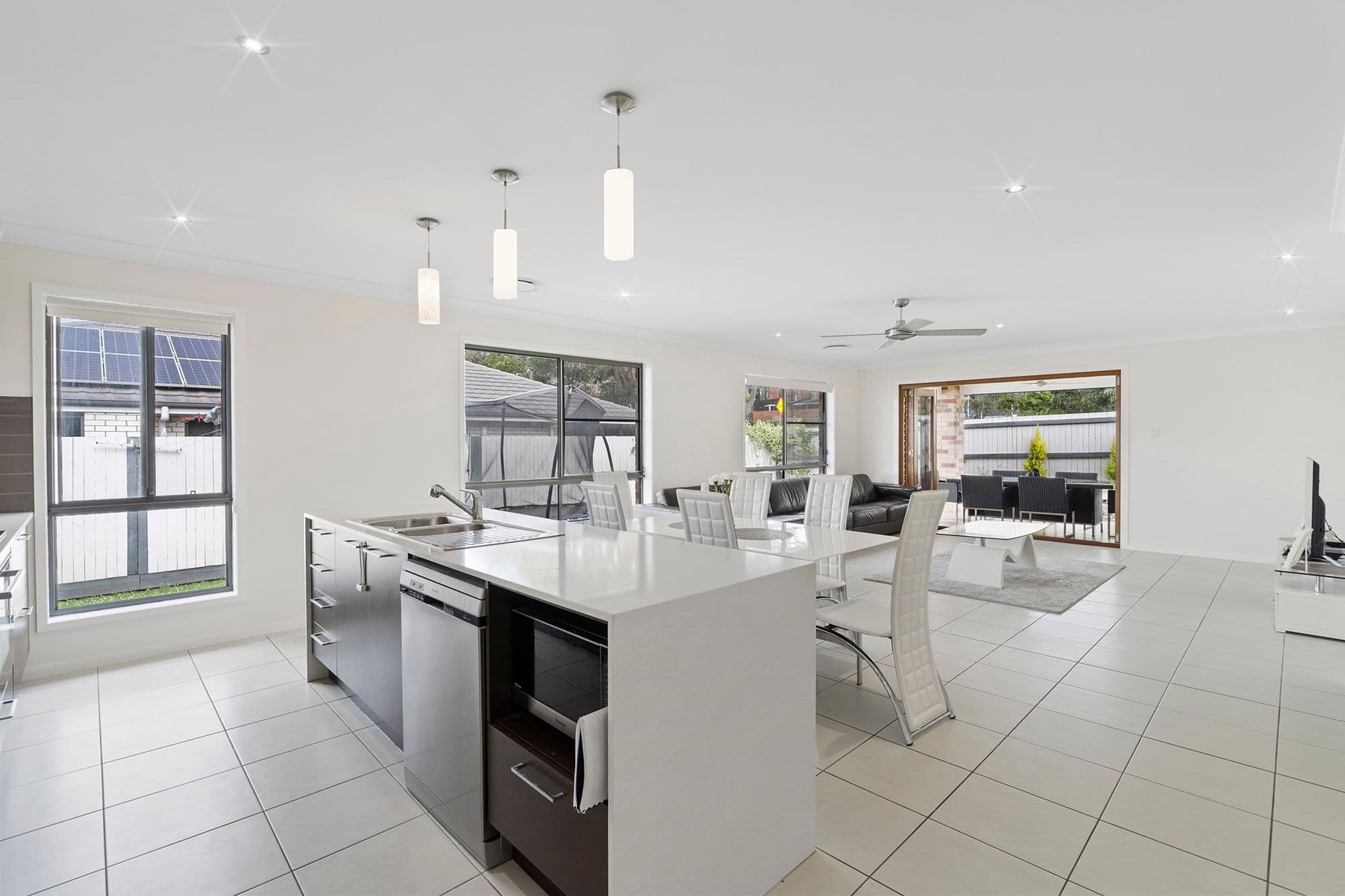 13 Travertine Avenue, Logan Reserve QLD 4133, Logan Reserve - Thumbnail 6