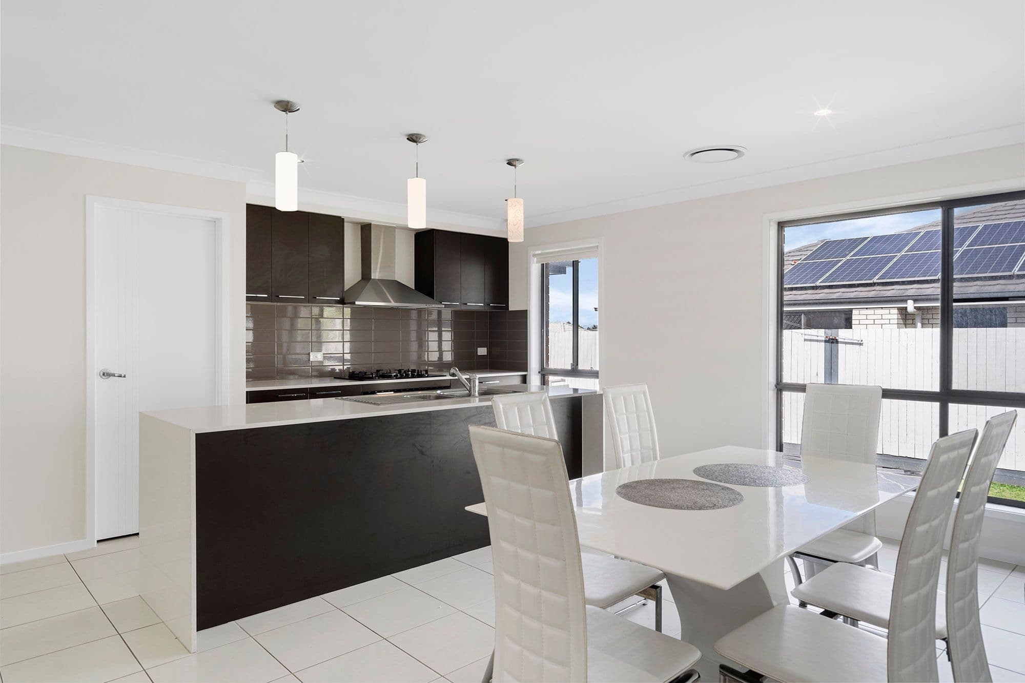 13 Travertine Avenue, Logan Reserve QLD 4133, Logan Reserve - Thumbnail 7