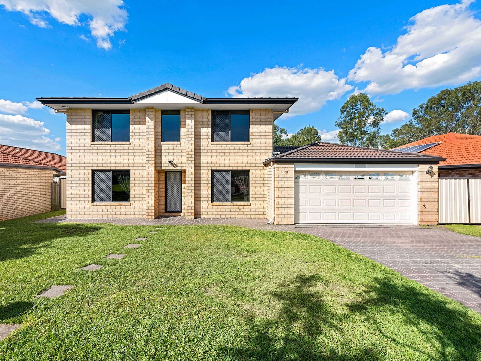 54 Gleneagles Crescent, Oxley QLD 4075, Oxley - Thumbnail 2