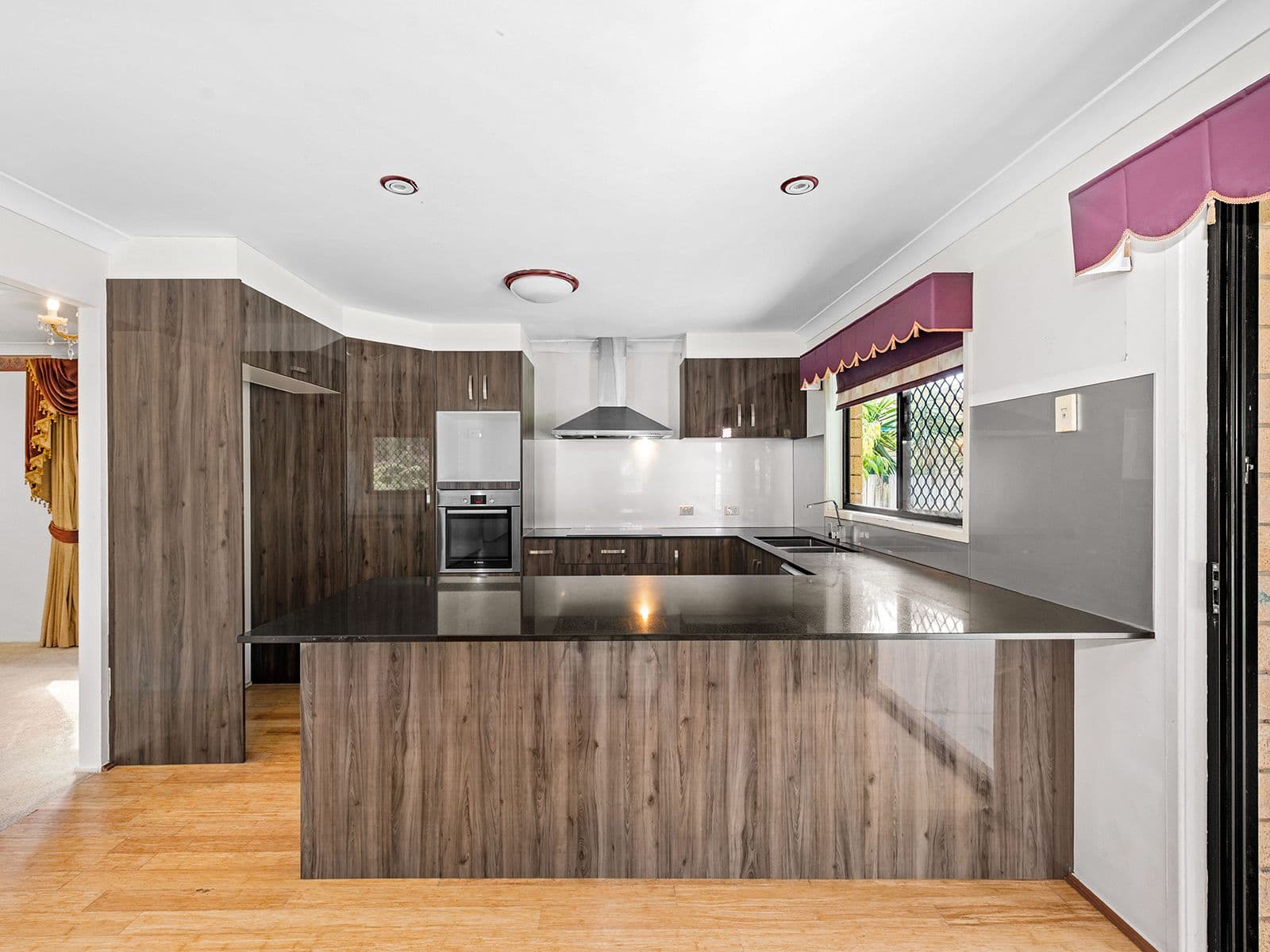 54 Gleneagles Crescent, Oxley QLD 4075, Oxley - Thumbnail 3