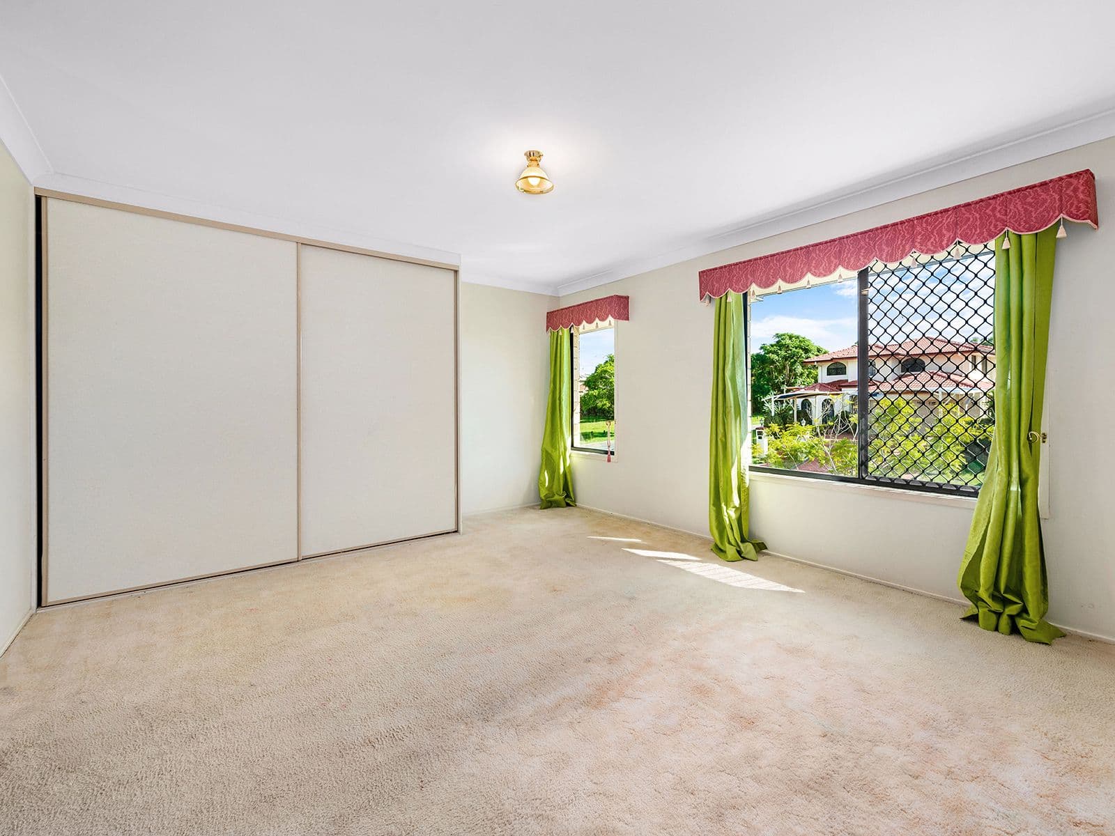 54 Gleneagles Crescent, Oxley QLD 4075, Oxley - Thumbnail 6