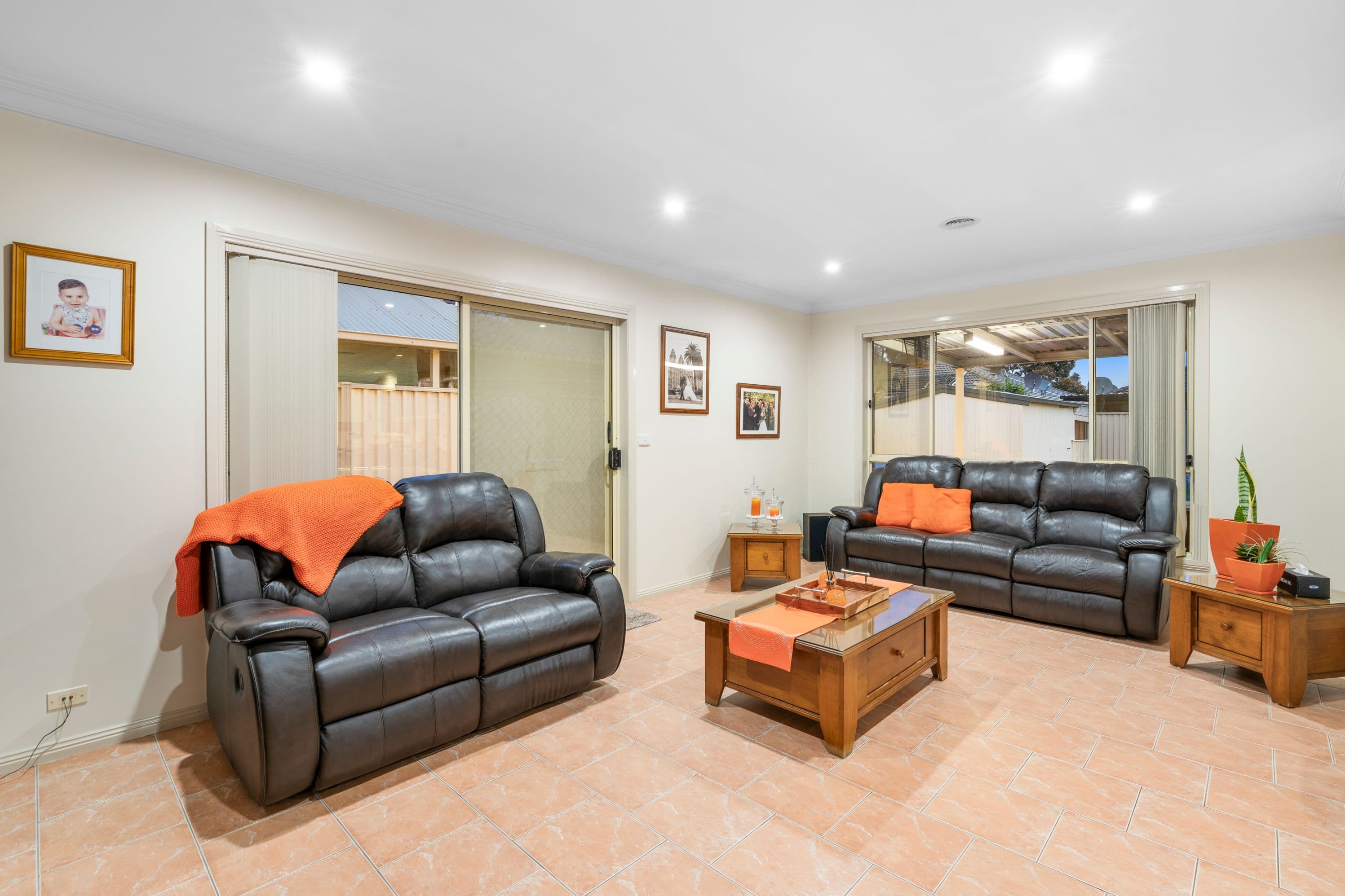 19 Jardier Terrace, South Morang VIC 3752, South Morang - Thumbnail 4