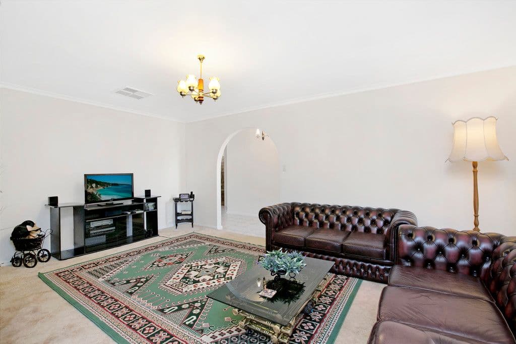 291 Grenfell Road, Redwood Park SA 5097, Redwood Park - Thumbnail 4