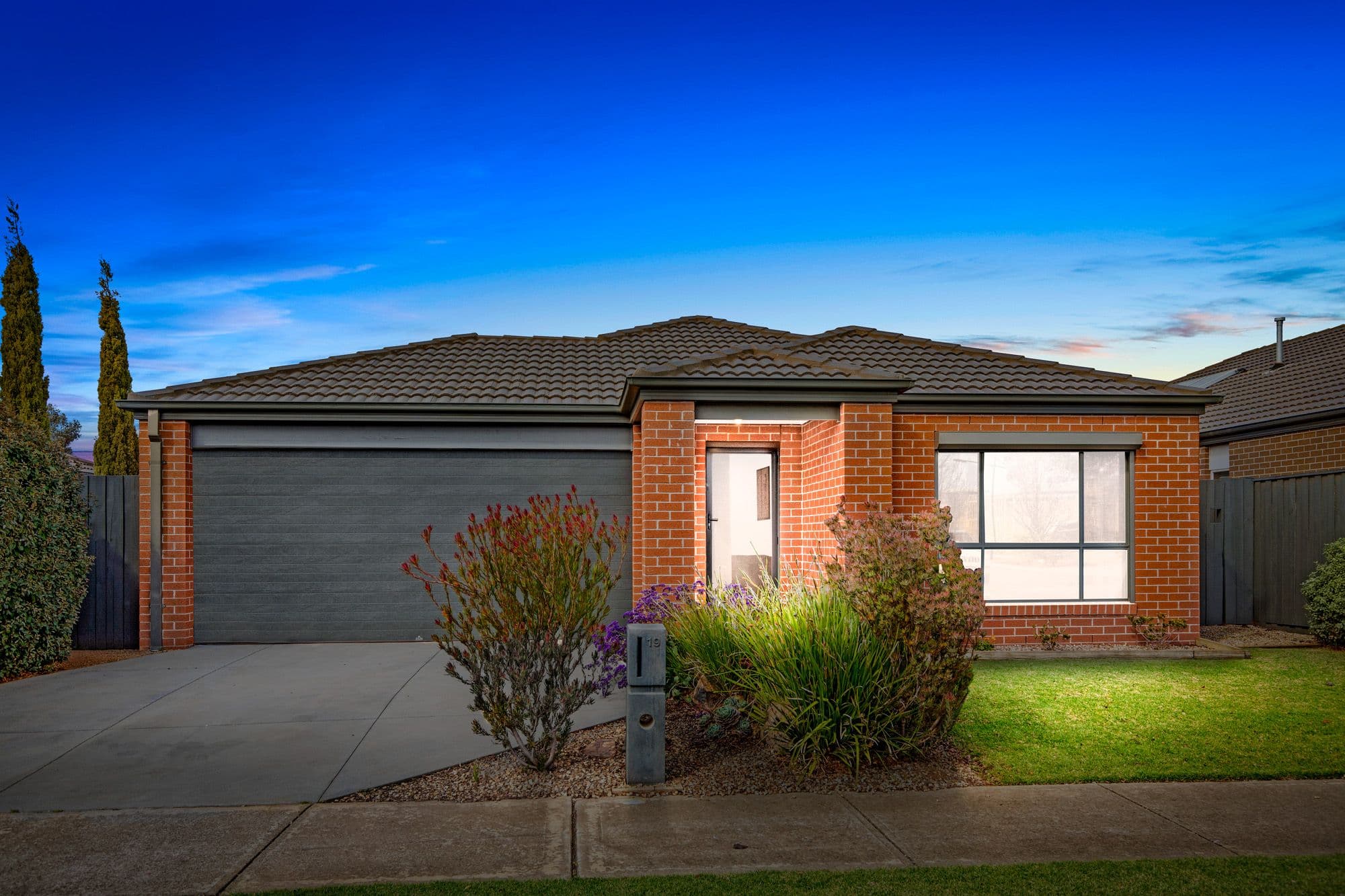 19 Blakewater Crescent, WEIR VIEWS VIC 3338, Weir Views - Image 1