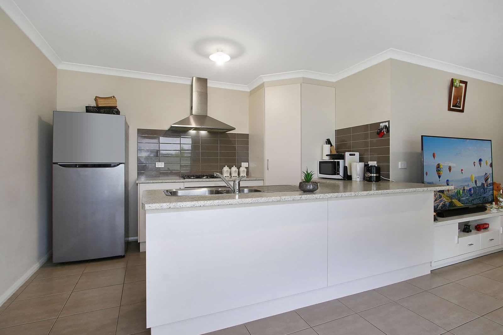 575 Chant Street, Lavington NSW 2641, Lavington - Thumbnail 4