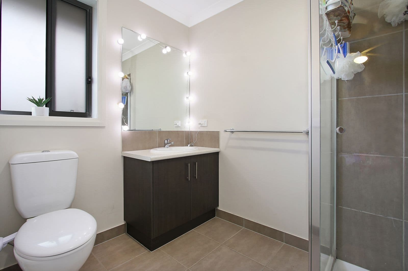 575 Chant Street, Lavington NSW 2641, Lavington - Thumbnail 8
