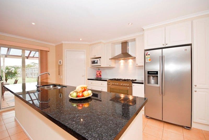 19 GLENPARK Drive, WONGA PARK VIC 3115, Wonga Park - Thumbnail 3