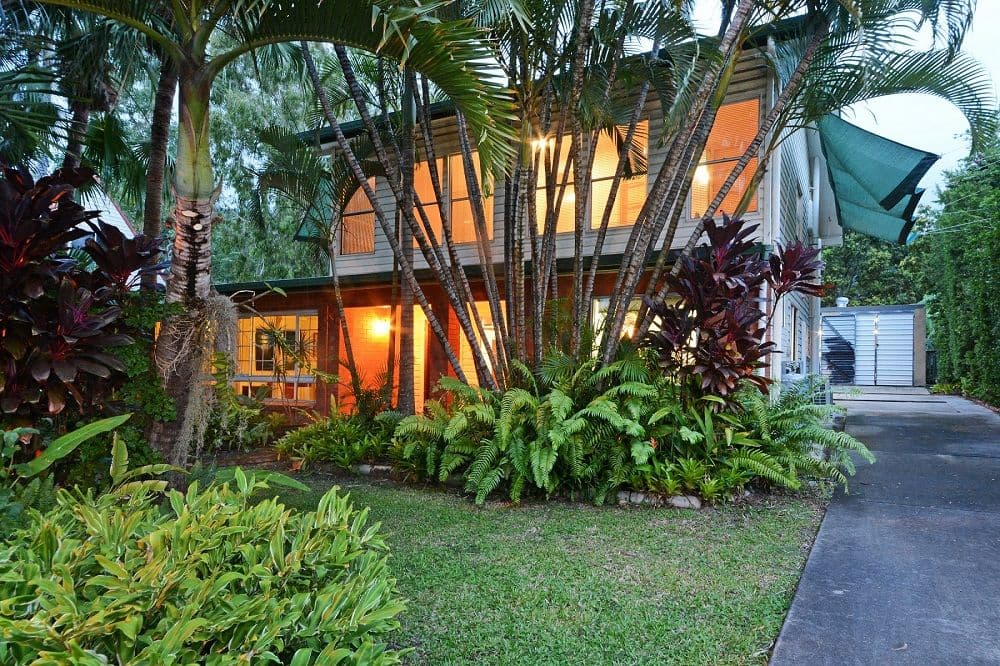 198 Shute Harbour Road, CANNONVALE QLD 4802, Cannonvale - Image 1