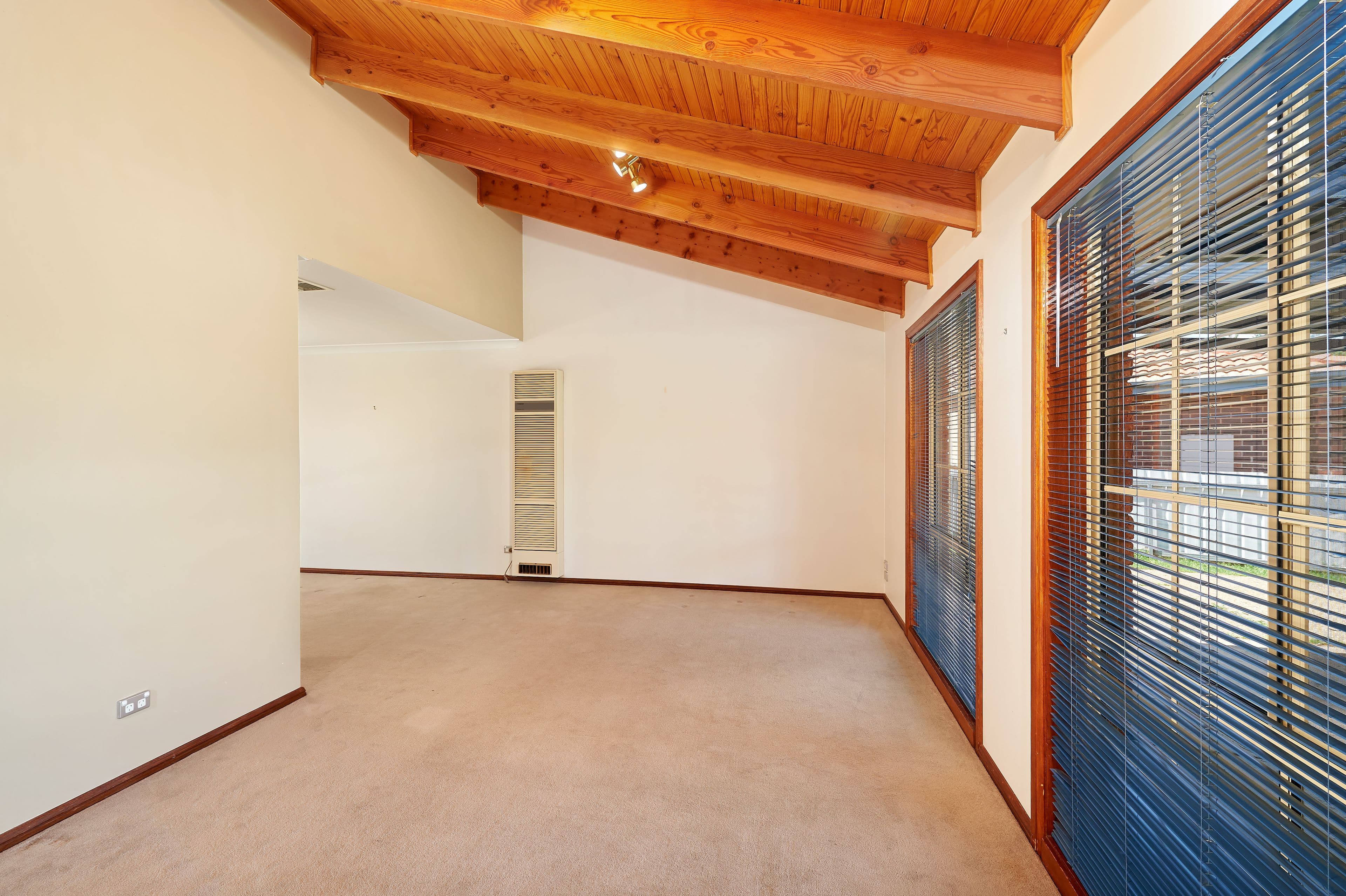6 Matheson Place, Estella NSW 2650, Estella - Thumbnail 3