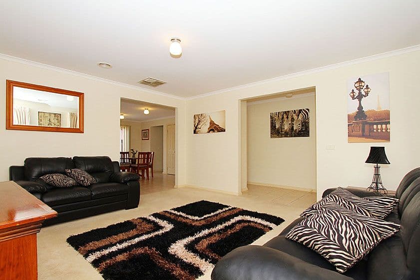 5 Wotan Drive, EPPING VIC 3076, Epping - Thumbnail 2