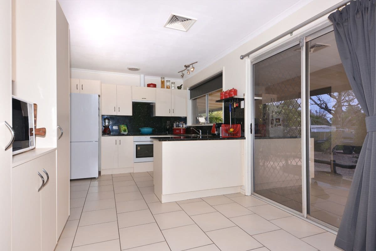 5 Oval Road, Stirling North SA 5710, Stirling North - Thumbnail 5