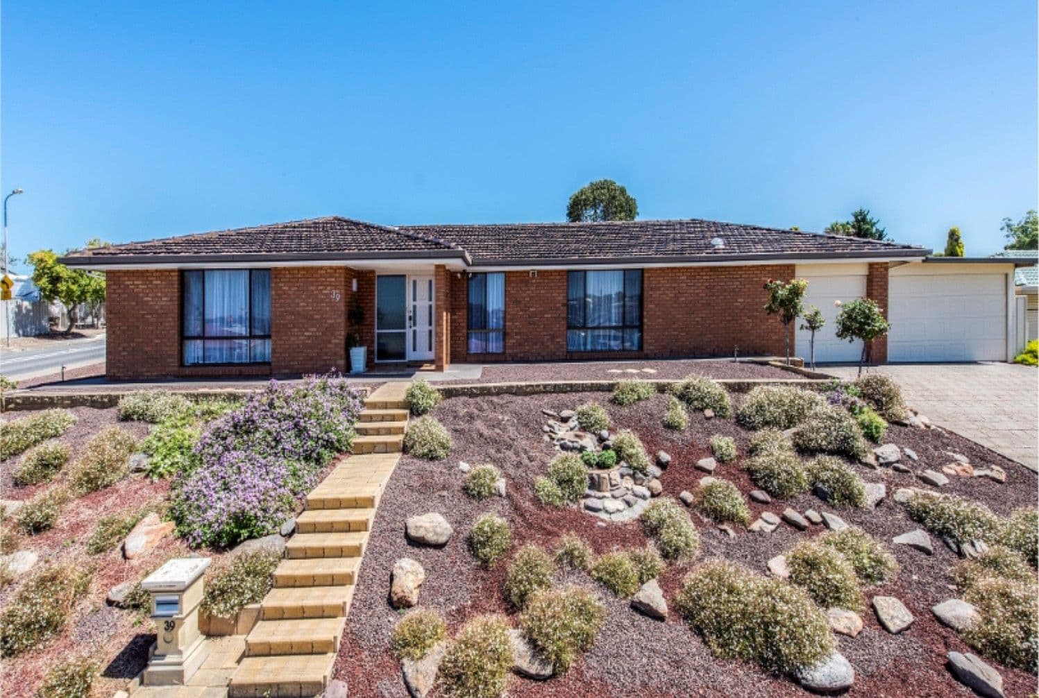 39 Capella Drive, Hallett Cove SA 5158, Hallett Cove - Image 1