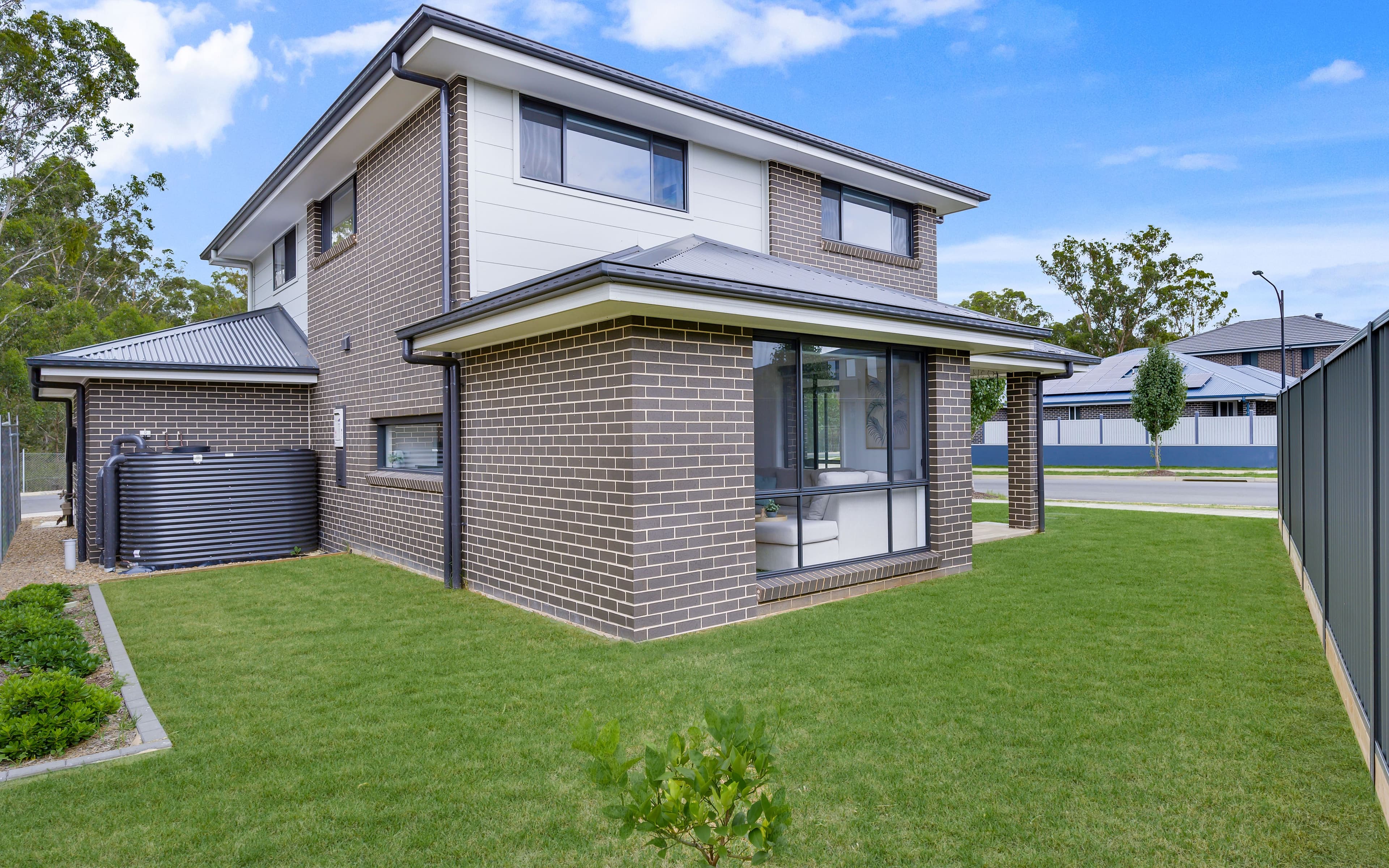 32 Tedbury Road, JORDAN SPRINGS NSW 2747, Jordan Springs - Thumbnail 2