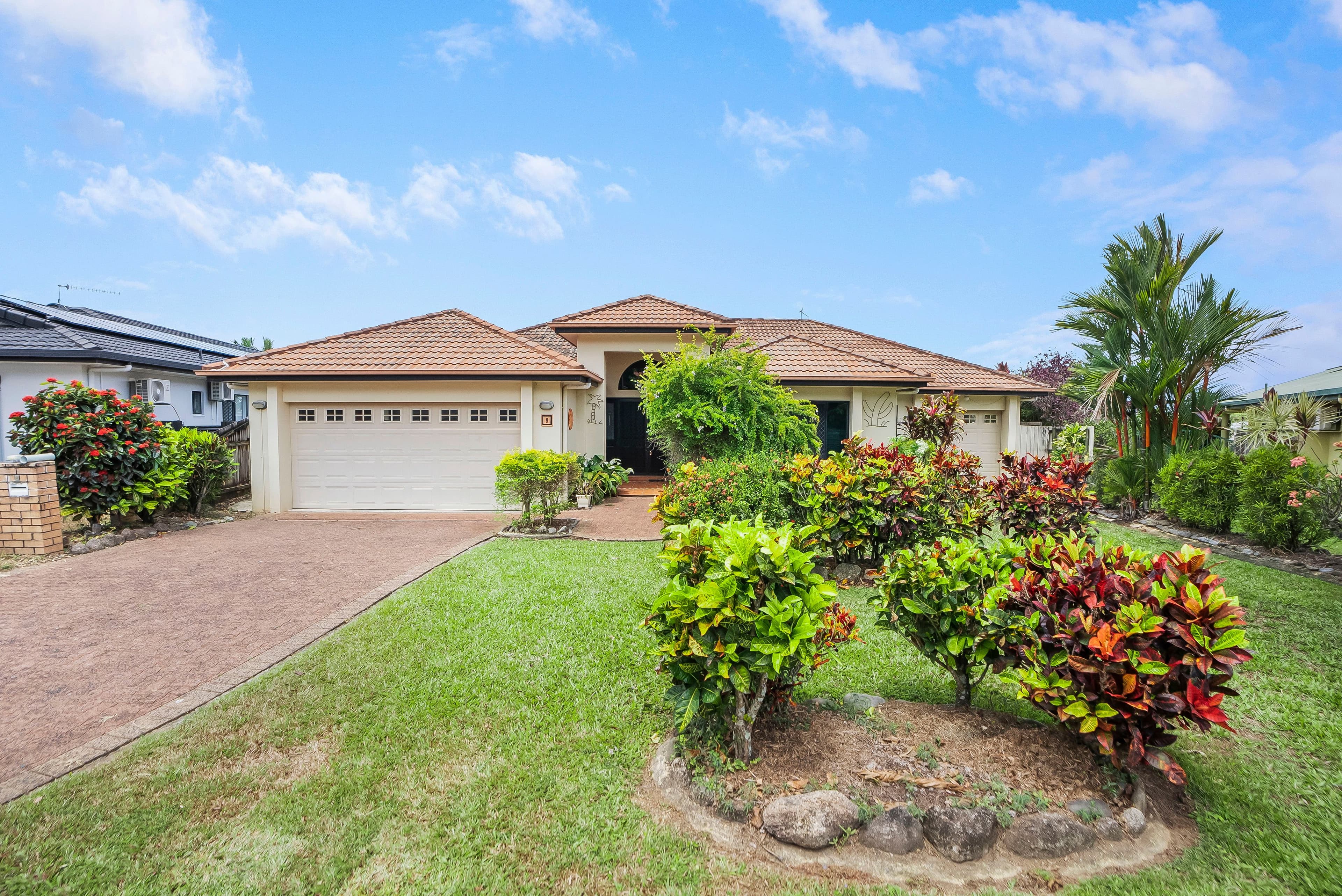 8 Spowatt Close, Kanimbla QLD 4870, Kanimbla - Image 1