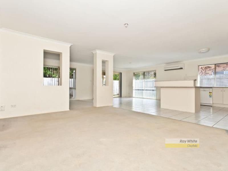 8 Grevillea Place, Bridgeman Downs QLD 4035, Bridgeman Downs - Thumbnail 2