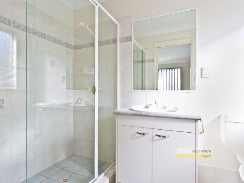 8 Grevillea Place, Bridgeman Downs QLD 4035, Bridgeman Downs - Thumbnail 7
