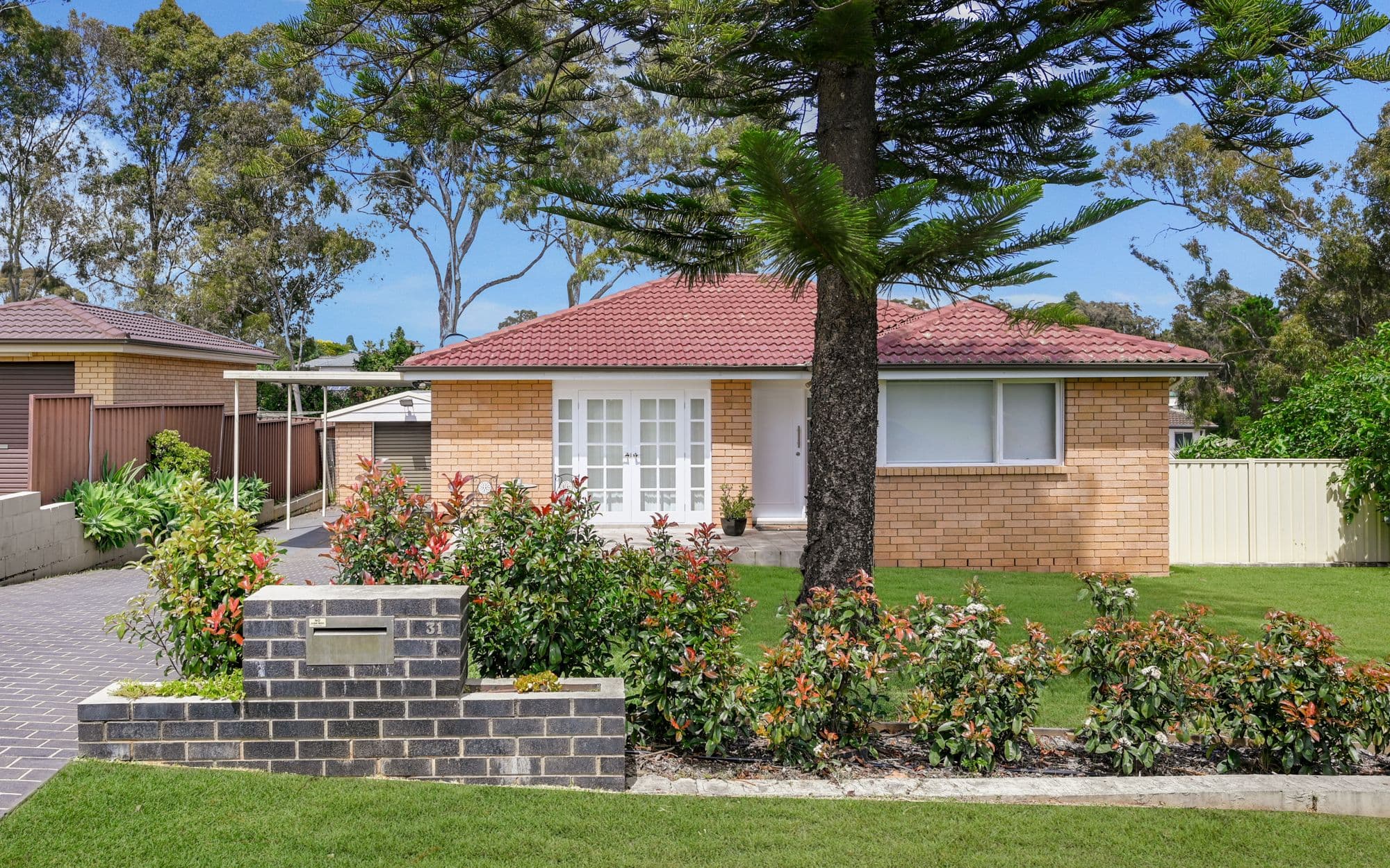 31 Manooka Crescent, Bradbury NSW 2560, Bradbury - Image 1