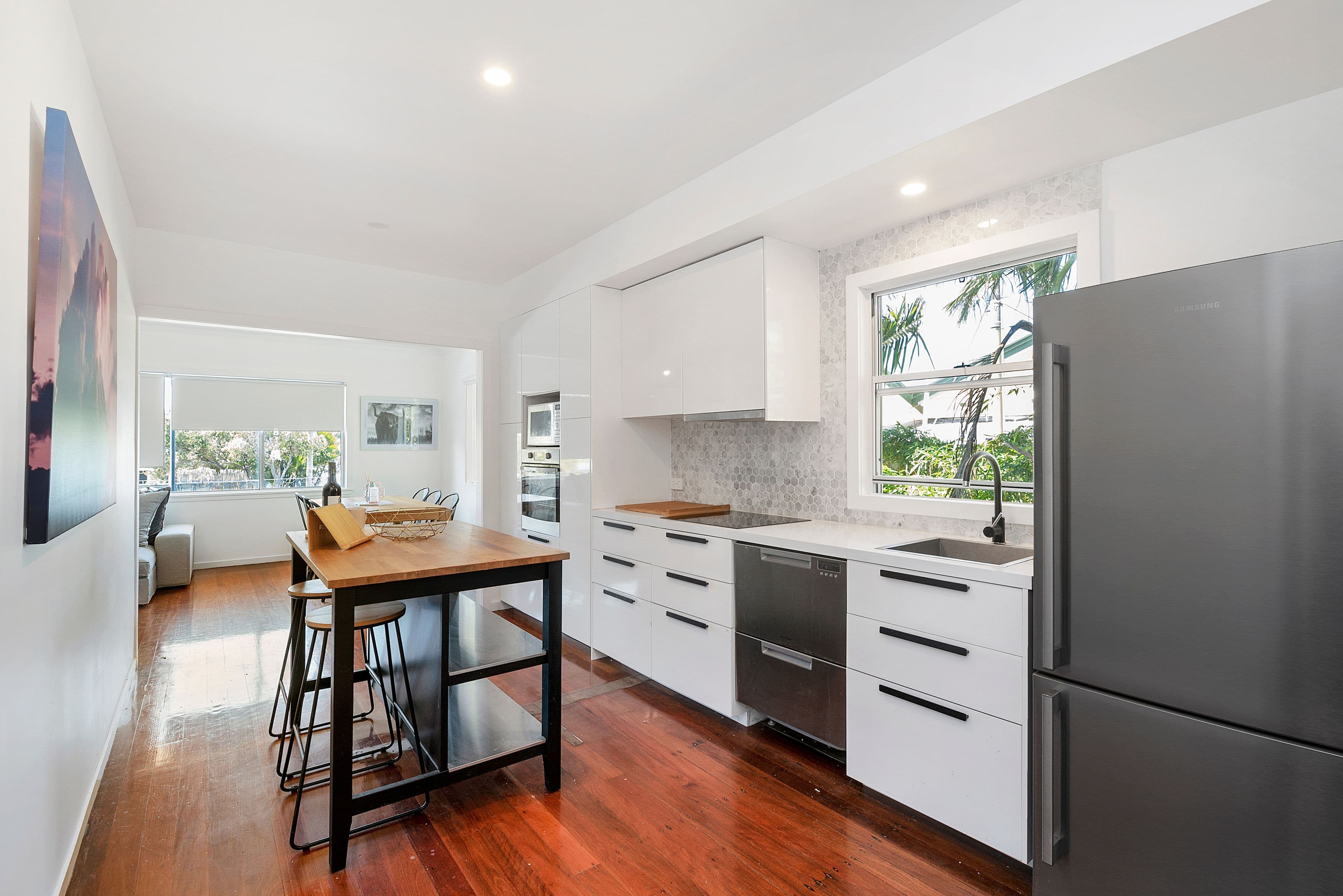 17 Greenup Street, Redcliffe QLD 4020, Redcliffe - Thumbnail 2