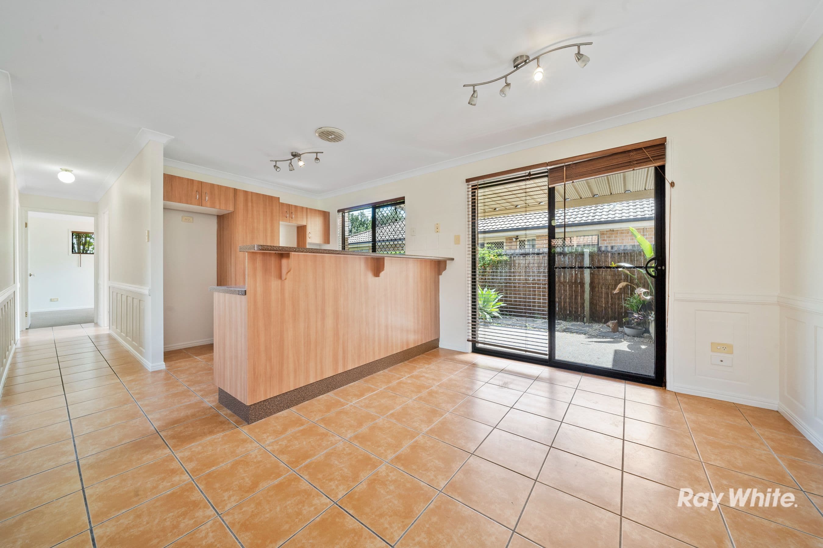 17 Lakes Entrance, Meadowbrook QLD 4131, Meadowbrook - Thumbnail 3