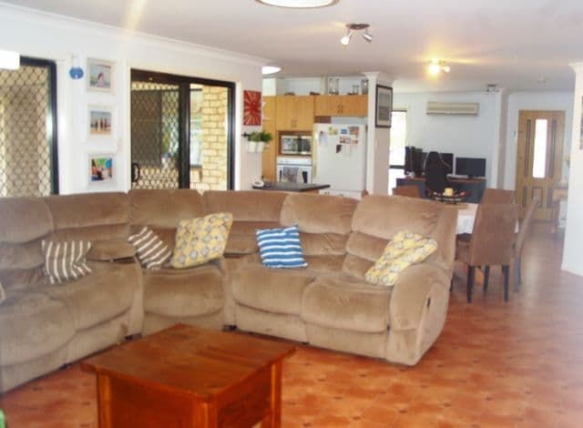 5 Marcus Court, Deception Bay QLD 4508, Deception Bay - Thumbnail 4