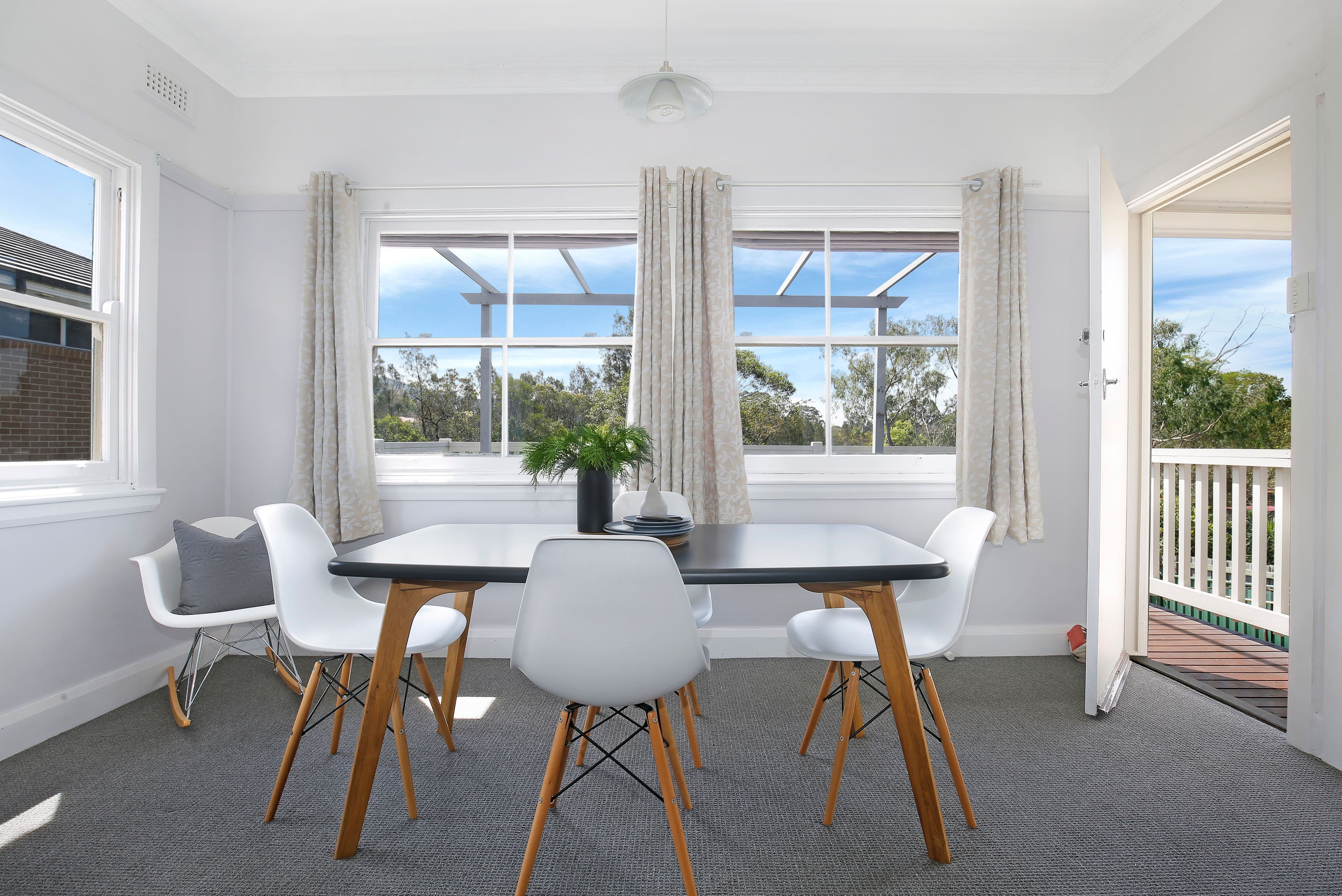 4 Phillips Avenue, West Wollongong - Thumbnail 3