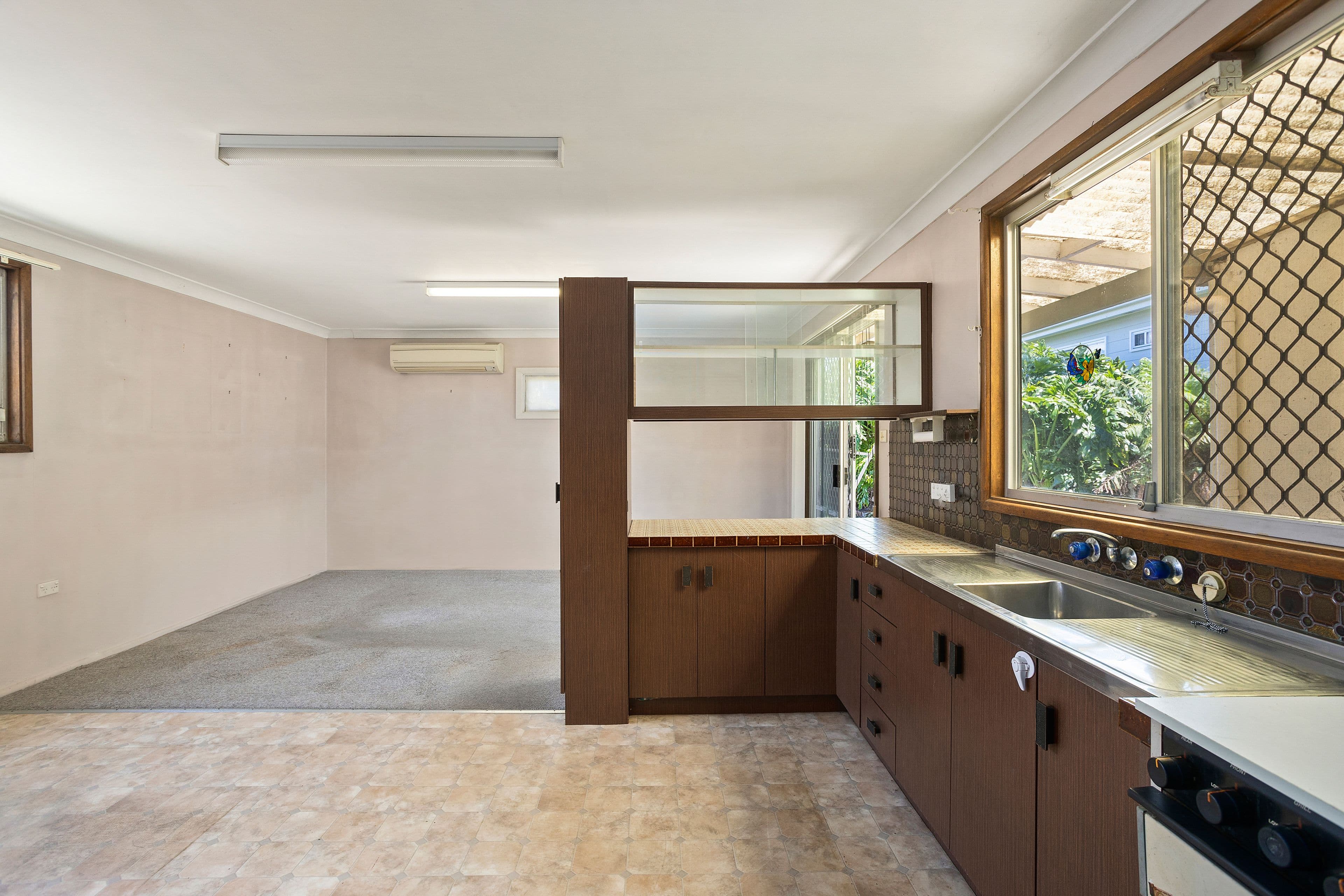 203 Wentworth Street, Port Kembla NSW 2505, Port Kembla - Thumbnail 2