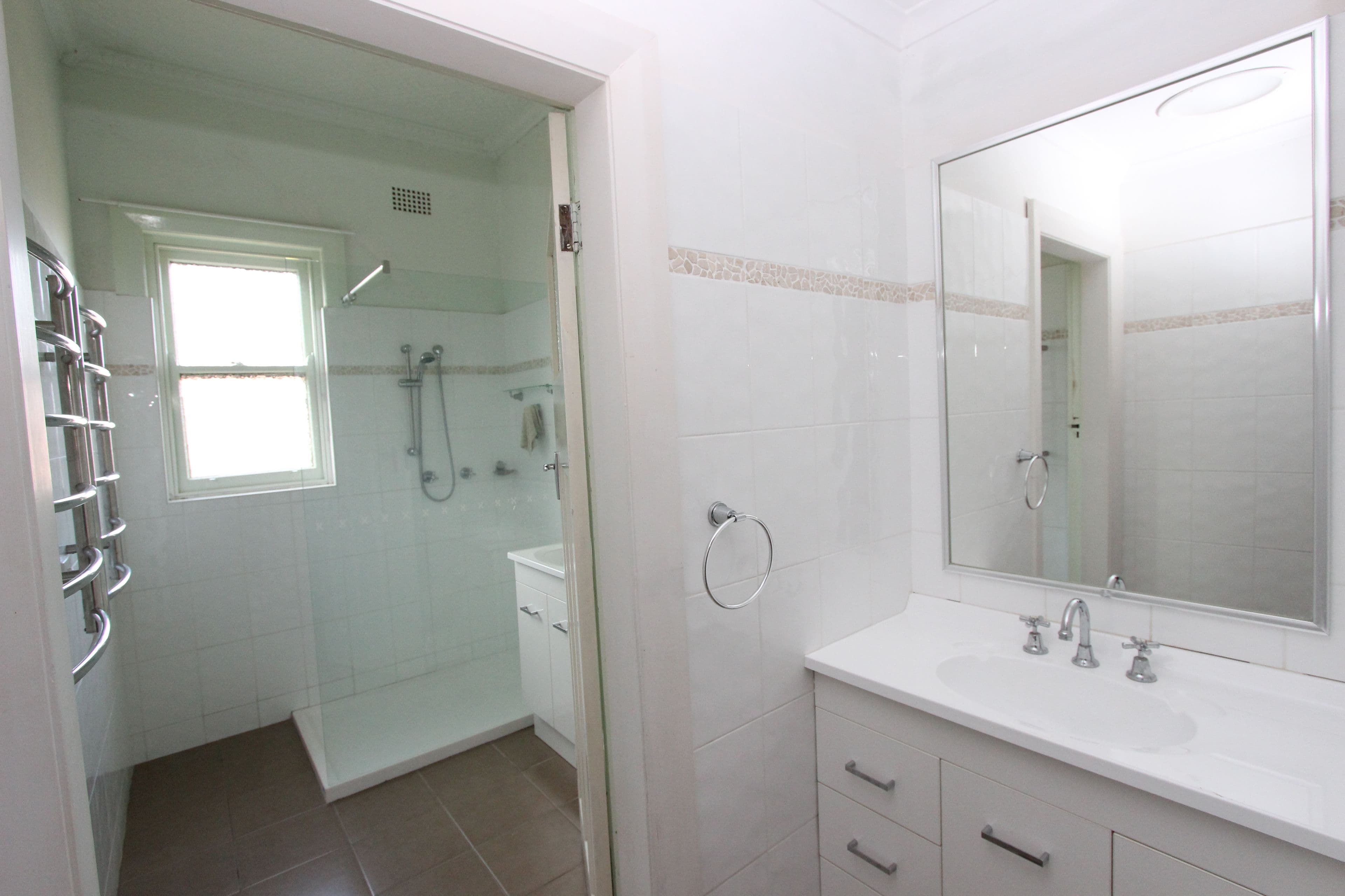 113 Asquith Street, Temora - Thumbnail 4