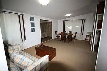 28 Banbury Street, CARINA QLD 4152, Carina - Thumbnail 4