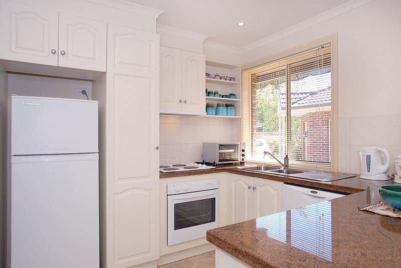 16 Willow Road, UPPER FERNTREE GULLY VIC 3156, Upper Ferntree Gully - Thumbnail 4
