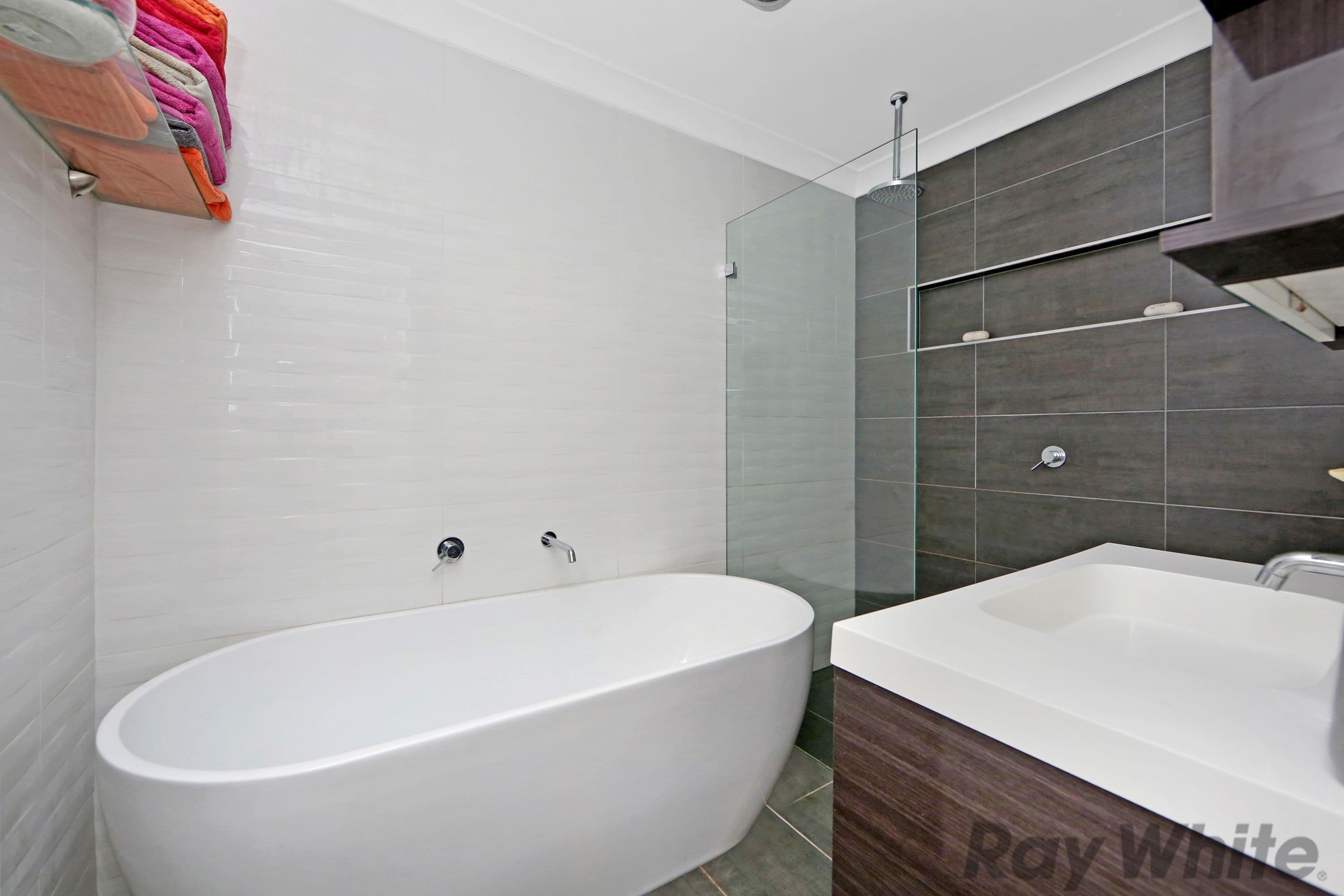 1 Jetty Avenue, Charmhaven - Thumbnail 6