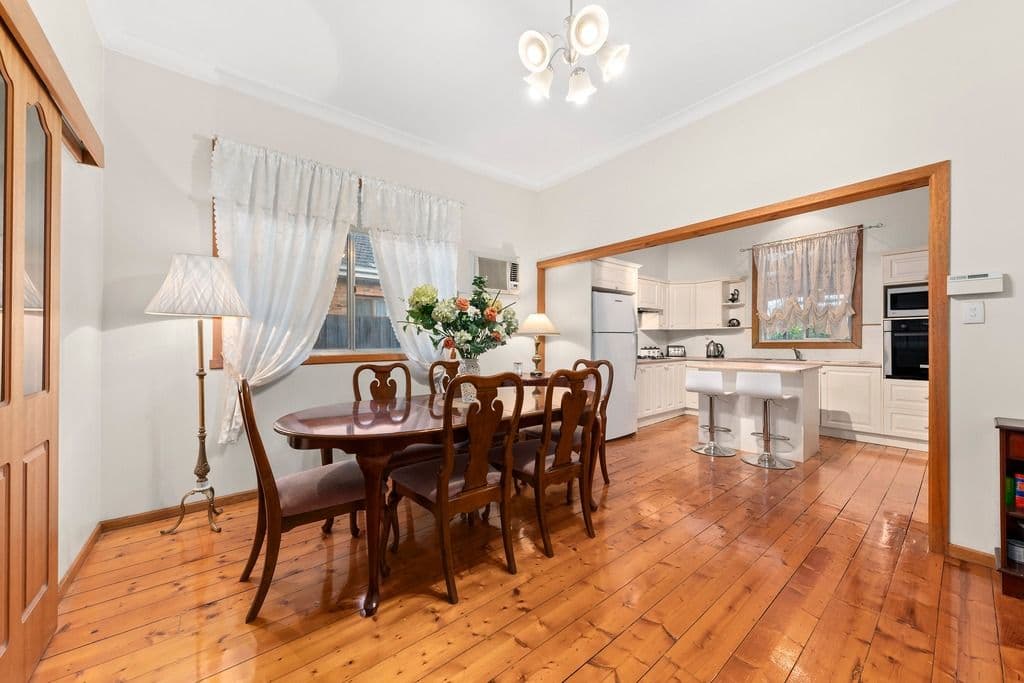 7 Frankston Street, Reservoir VIC 3073, Reservoir - Thumbnail 3