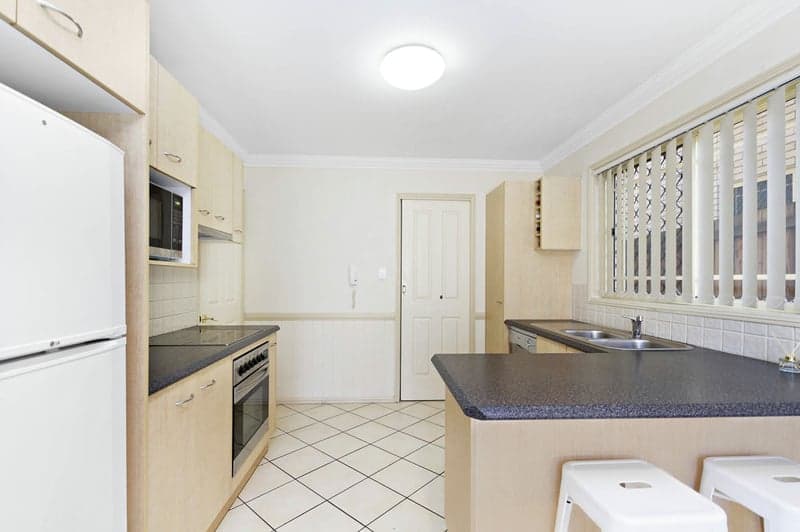 5 Hamilton Place, Mount Waverley, VIC, 3149, Oak Park - Thumbnail 4