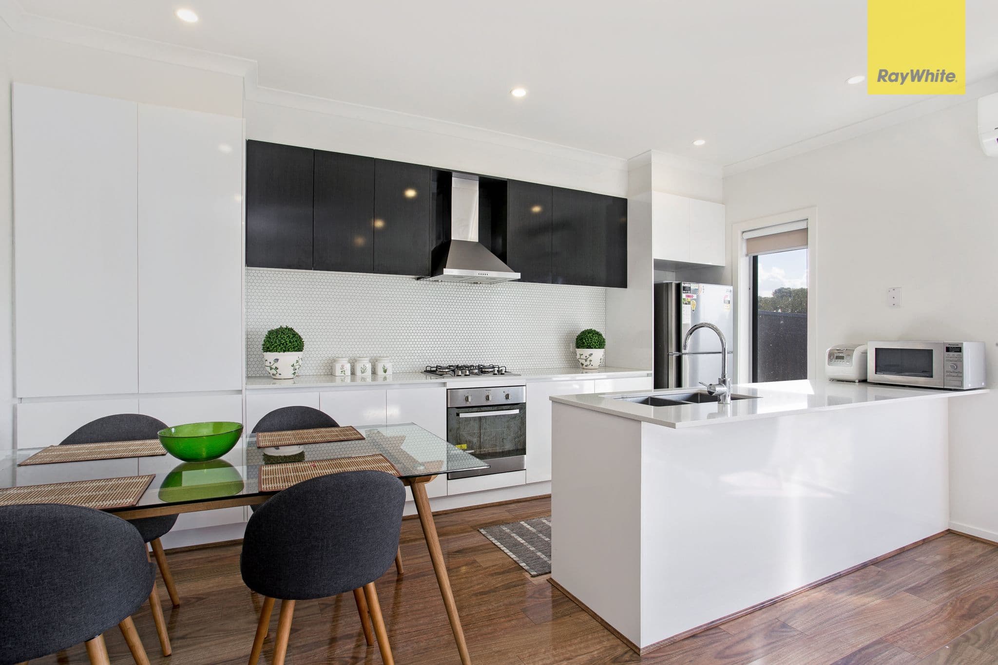 3 Victoria Road, Sydenham VIC 3037, Sydenham - Thumbnail 2