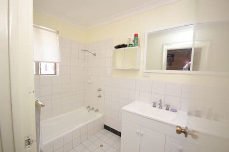 4 Staunton Grove, MIRRABOOKA WA 6061, Mirrabooka - Thumbnail 4